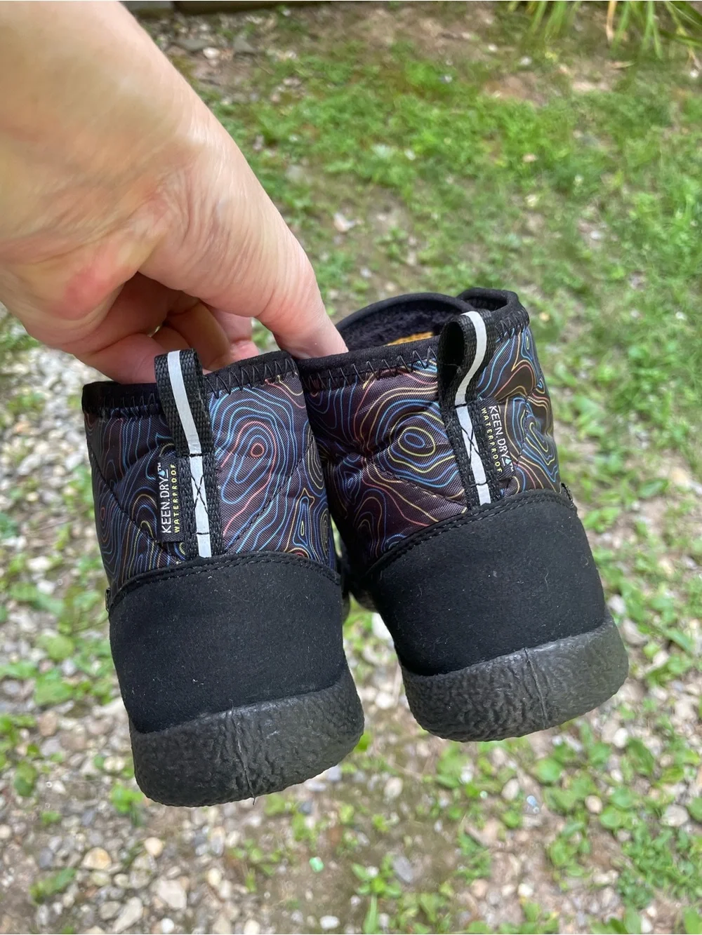 New Keen Howser ll Chukka Waterproof Boots Size 5 Youth